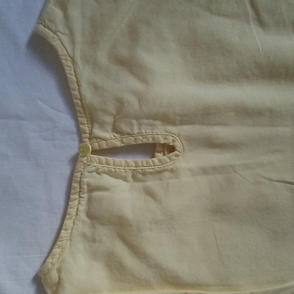 Lands' End Kids Girls Sleeveless Shirt - Picture 3 of 3